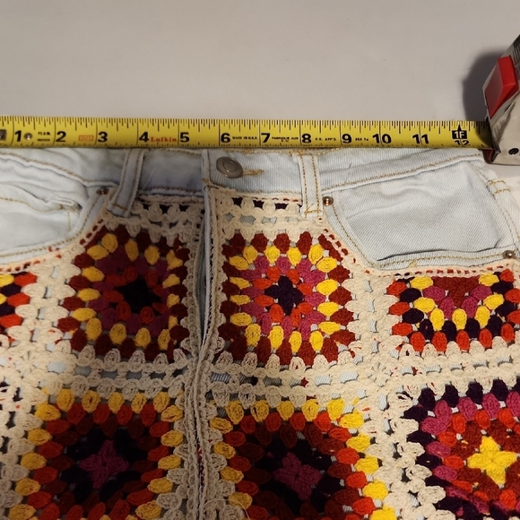 Colorful Crochet Patchwork Women's Shorts - Picture 2 of 7